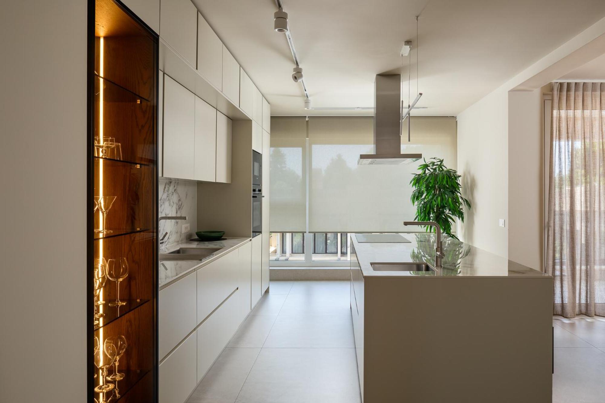 Maneo Lux *